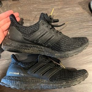 Black ultraboost size 7